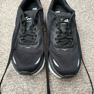 Hoka Women’s Black Running Shoes 8.5